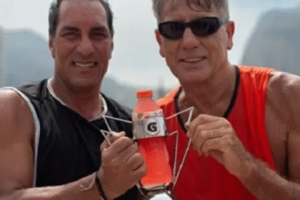 Gatorade Revive Ícones do Futebol em Campanha Nostálgica de Futevôlei